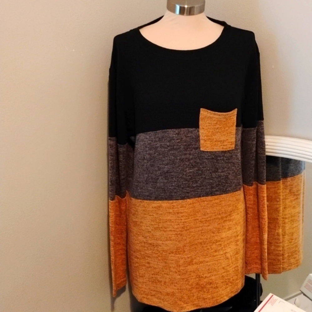 Women's long sleeve